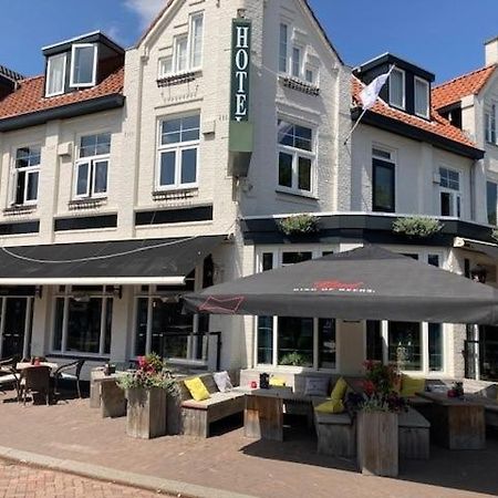 Boutique Hotel De Valk Valkenswaard Esterno foto