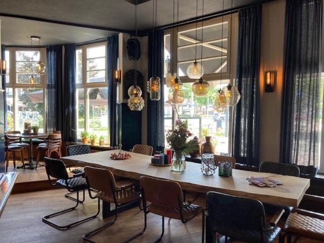 Boutique Hotel De Valk Valkenswaard Esterno foto