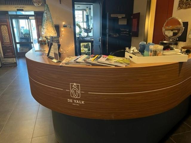 Boutique Hotel De Valk Valkenswaard Esterno foto