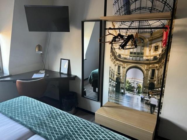 Boutique Hotel De Valk Valkenswaard Esterno foto